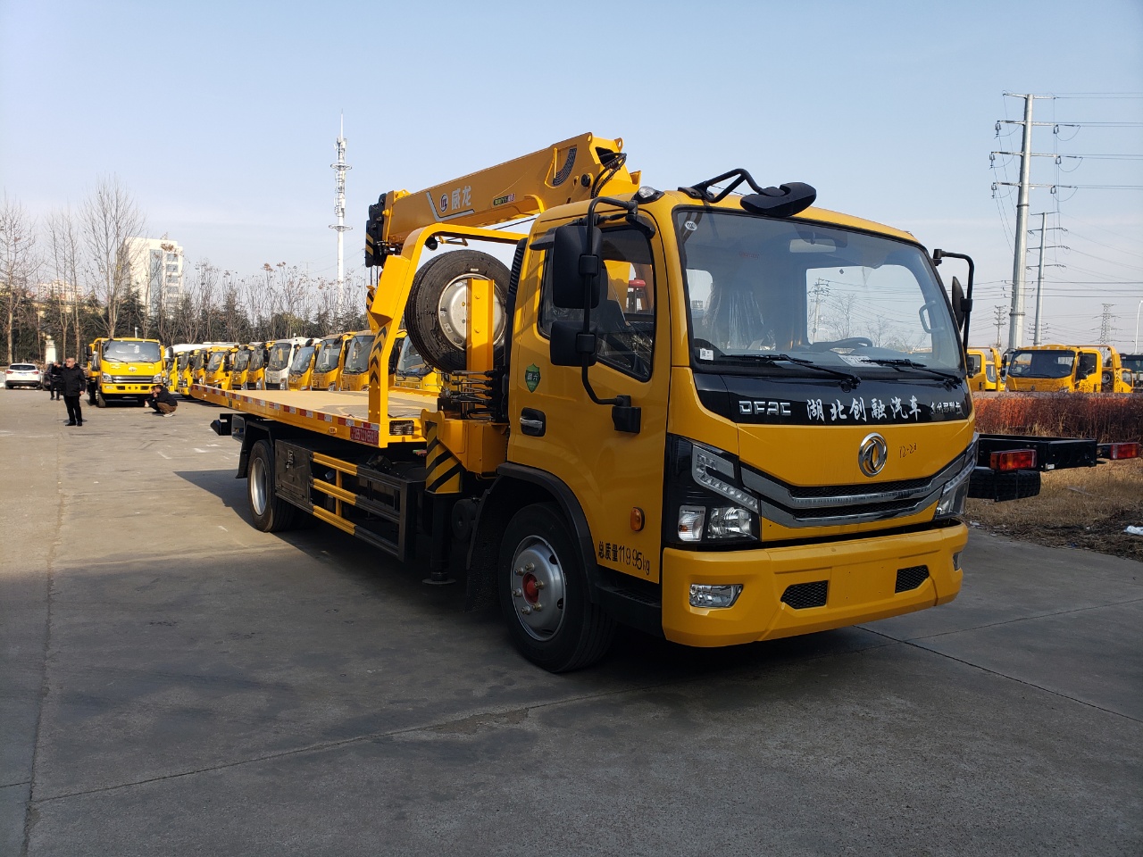 東風多利卡D8排放一拖二清障車