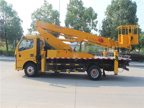 慶鈴雙排18米高空作業車