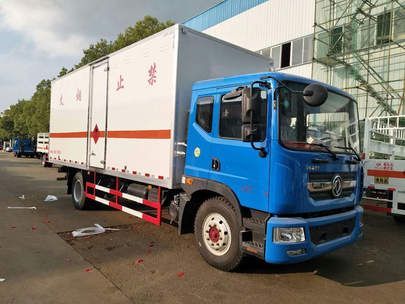 東風6.3米(10.3噸)氣體廂式車